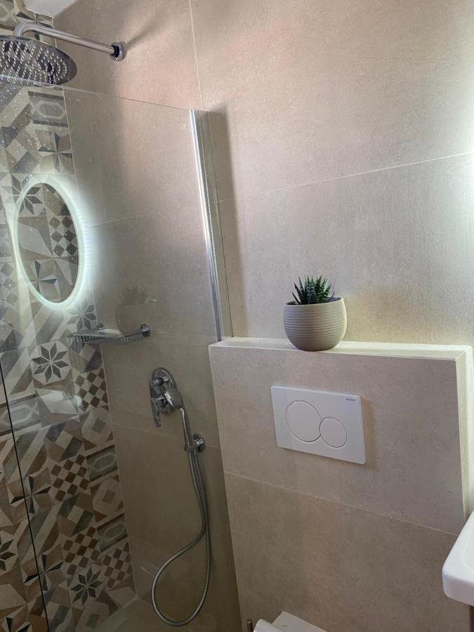 Libera Private Rooms Parga Bagian luar foto