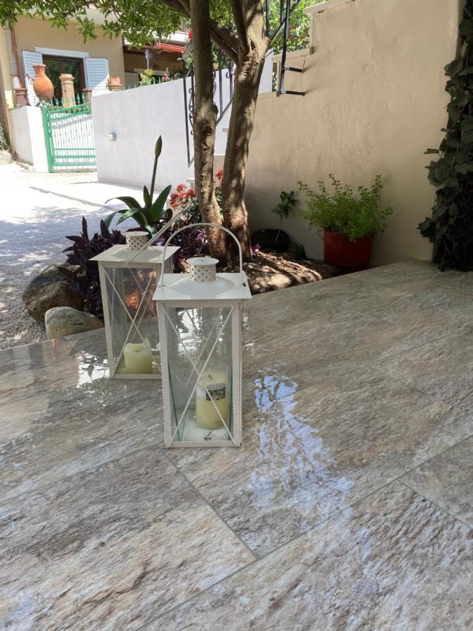 Libera Private Rooms Parga Bagian luar foto