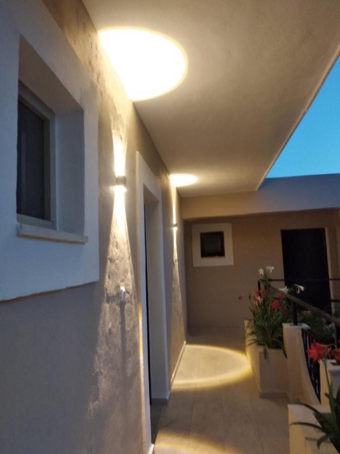 Libera Private Rooms Parga Bagian luar foto